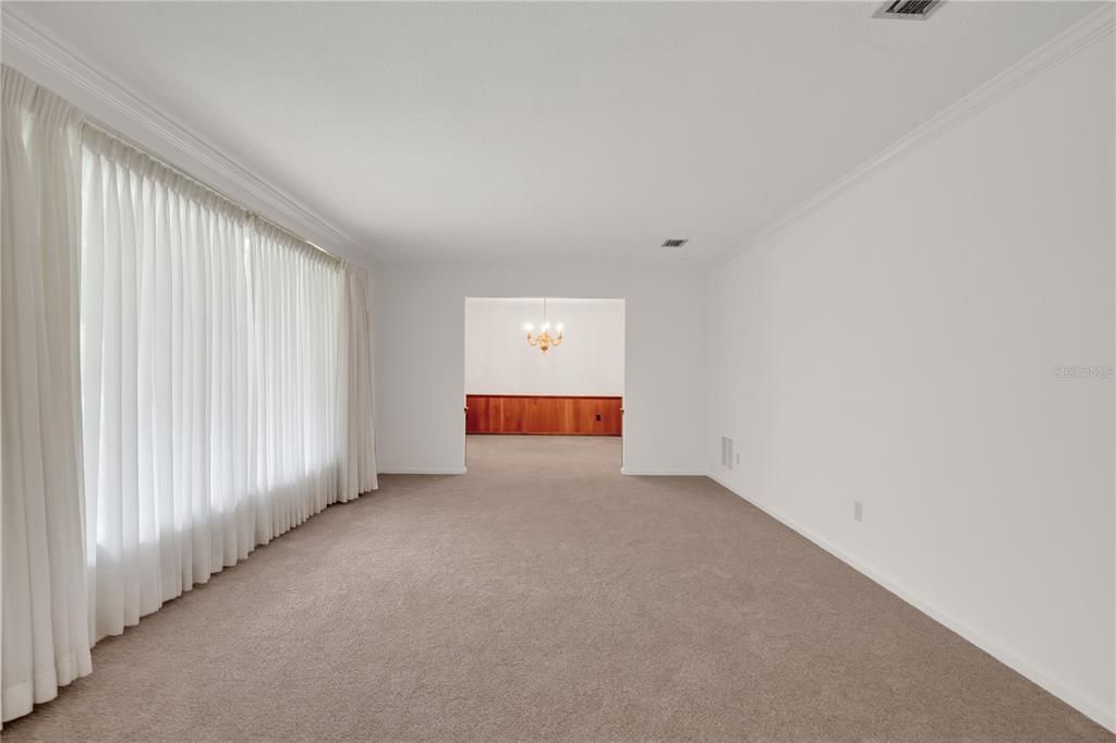 En Venta: $700,000 (3 camas, 2 baños, 1845 Pies cuadrados)