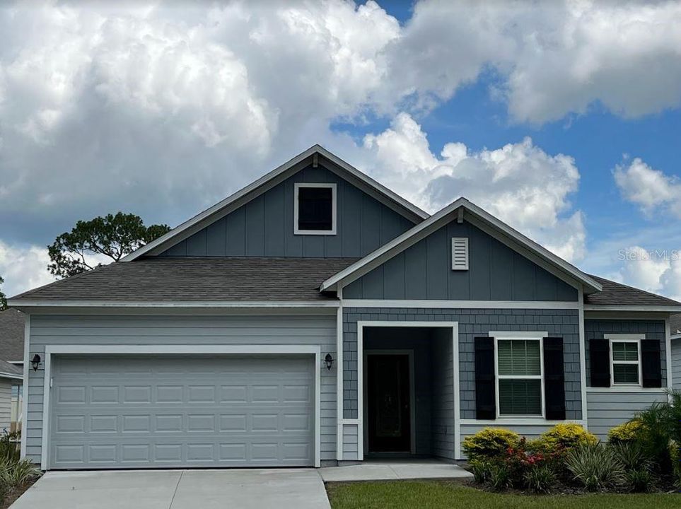 For Rent: $2,350 (3 beds, 2 baths, 2244 Square Feet)