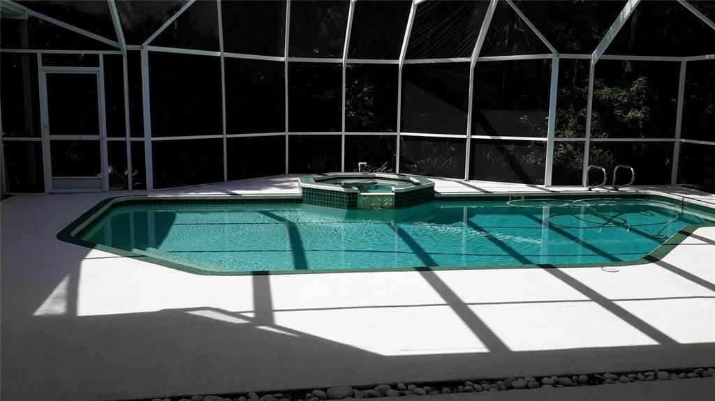 En Renta: $3,600 (5 camas, 3 baños, 3336 Pies cuadrados)