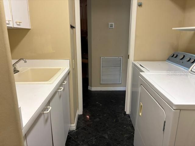 En Renta: $3,600 (5 camas, 3 baños, 3336 Pies cuadrados)