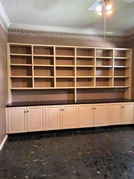 En Renta: $3,600 (5 camas, 3 baños, 3336 Pies cuadrados)