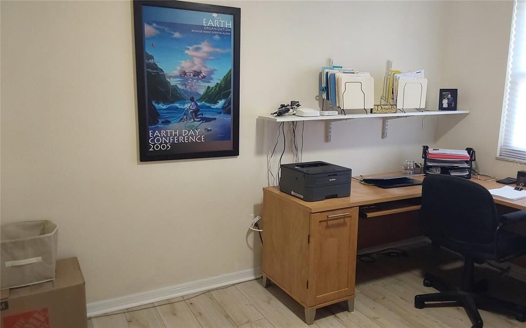 На продажу: $499,990 (4 спален, 2 ванн, 1985 Квадратных фут)