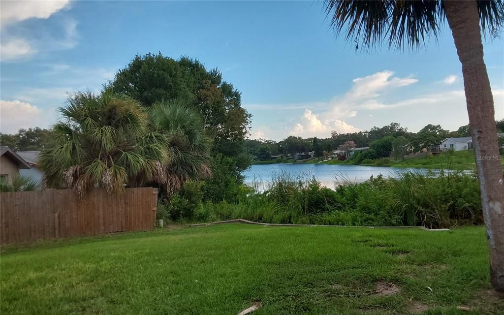 На продажу: $499,990 (4 спален, 2 ванн, 1985 Квадратных фут)