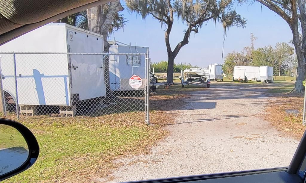 For Sale: $82,500 (1 beds, 1 baths, 559 Square Feet)