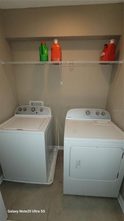 На продажу: $224,900 (2 спален, 2 ванн, 1274 Квадратных фут)