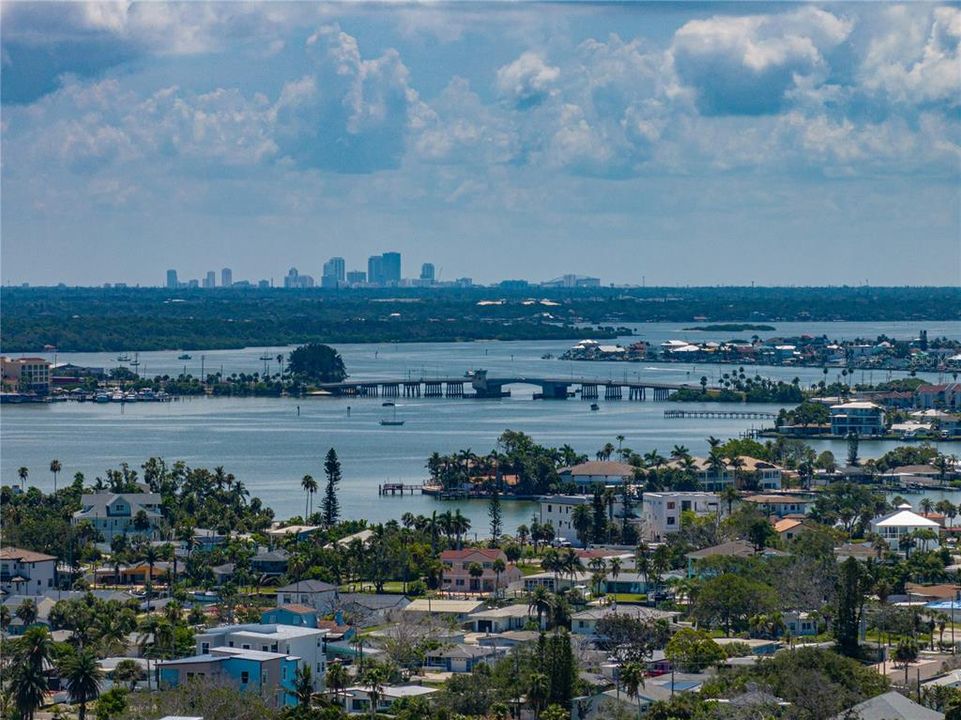 Active With Contract: $1,409,000 (3 beds, 2 baths, 1534 Square Feet)