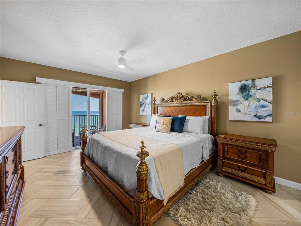 Active With Contract: $1,409,000 (3 beds, 2 baths, 1534 Square Feet)