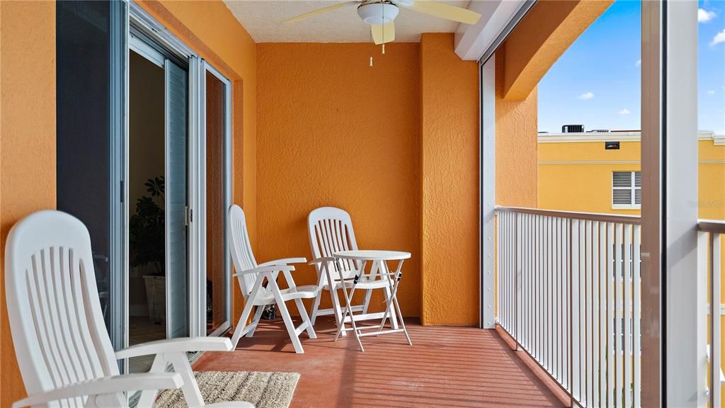 Active With Contract: $1,409,000 (3 beds, 2 baths, 1534 Square Feet)