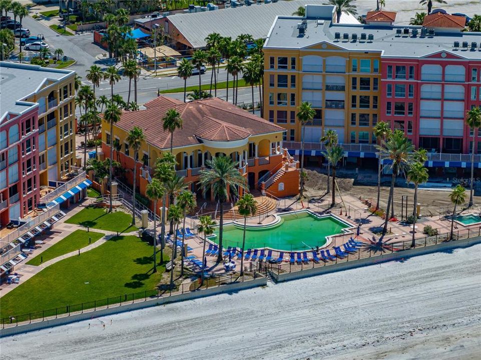 Active With Contract: $1,409,000 (3 beds, 2 baths, 1534 Square Feet)