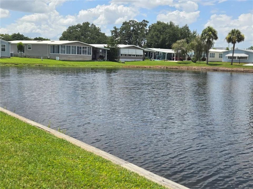 For Sale: $214,000 (2 beds, 2 baths, 1366 Square Feet)