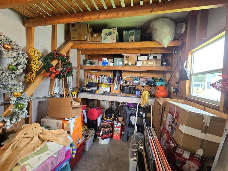 For Sale: $214,000 (2 beds, 2 baths, 1366 Square Feet)