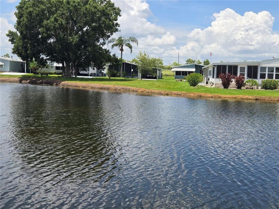 For Sale: $214,000 (2 beds, 2 baths, 1366 Square Feet)