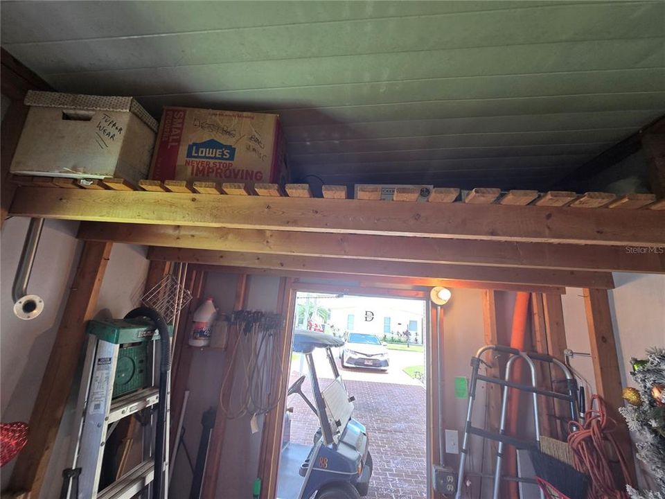 For Sale: $214,000 (2 beds, 2 baths, 1366 Square Feet)