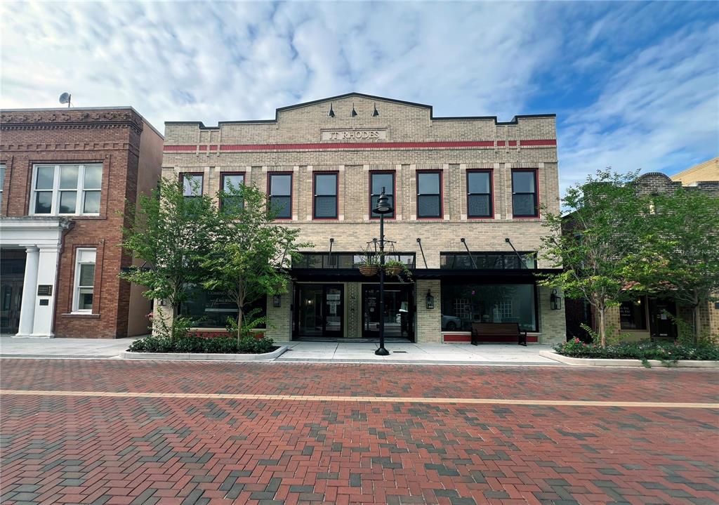 待售: $1,650,000 (6 贝兹, 0 浴室, 8480 平方英尺)