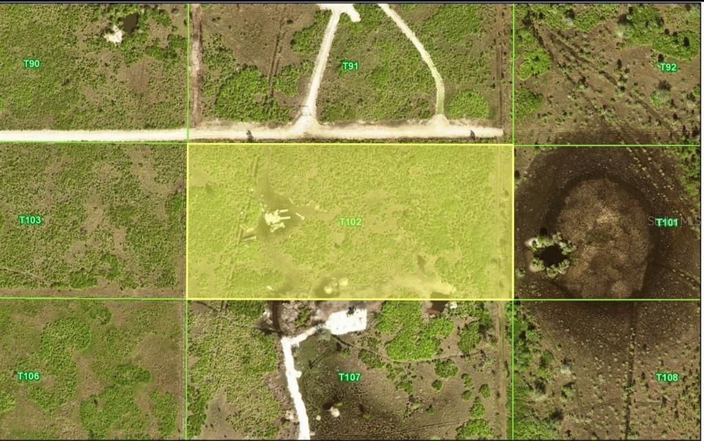 En Venta: $180,000 (5.00 acres)