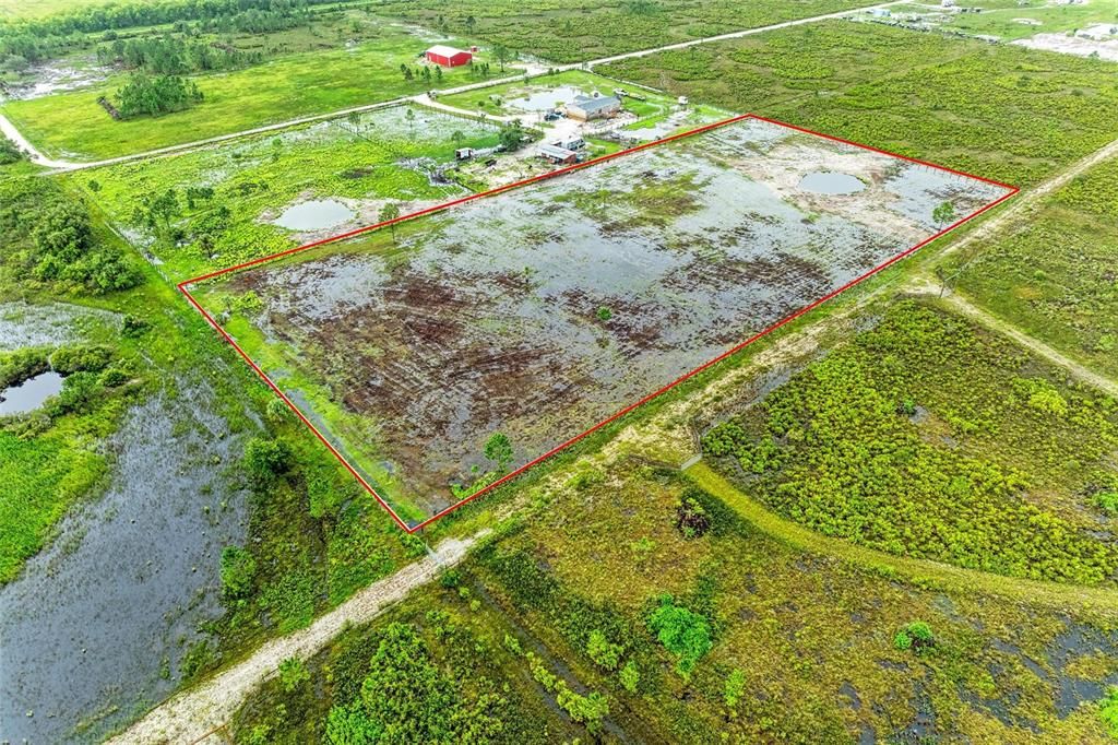 En Venta: $180,000 (5.00 acres)