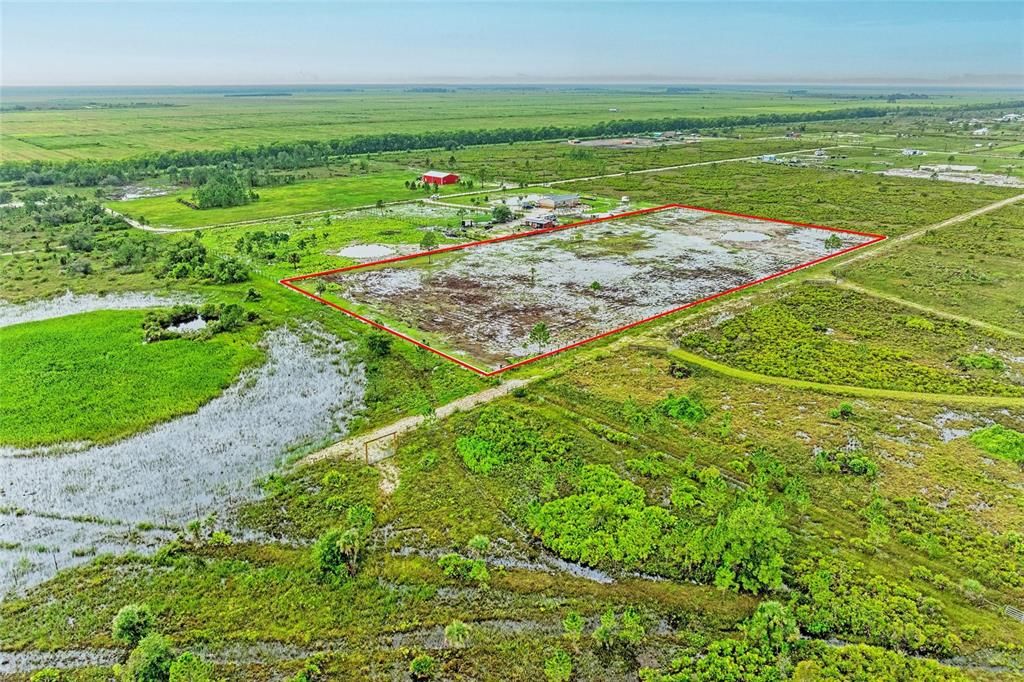 En Venta: $180,000 (5.00 acres)