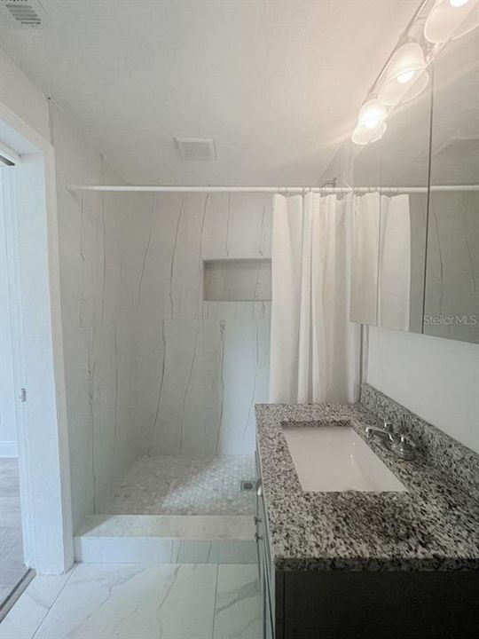 En Renta: $1,250 (1 camas, 1 baños, 500 Pies cuadrados)