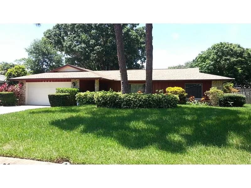 最近售出: $390,000 (3 贝兹, 2 浴室, 1905 平方英尺)