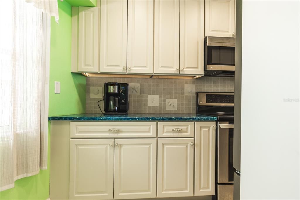 出租: $3,500 (2 贝兹, 2 浴室, 1065 平方英尺)