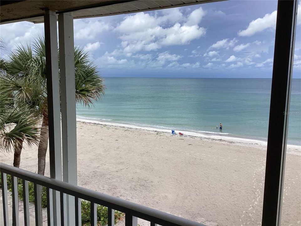 出租: $3,500 (2 贝兹, 2 浴室, 1065 平方英尺)