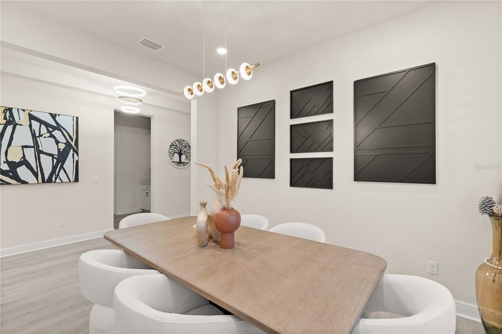 En Venta: $1,125,000 (5 camas, 4 baños, 4693 Pies cuadrados)