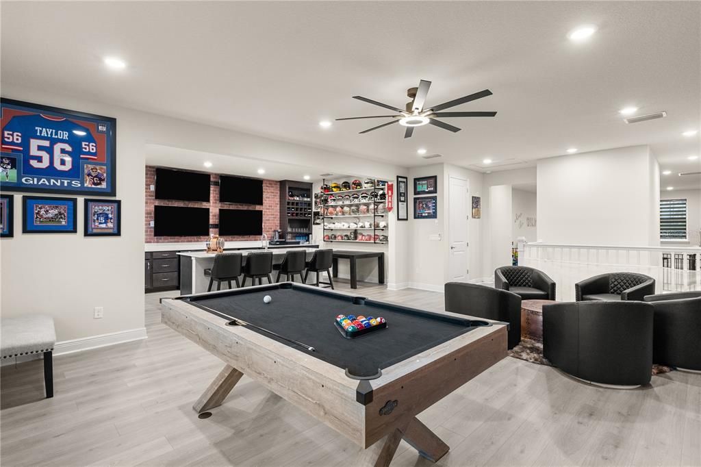 En Venta: $1,125,000 (5 camas, 4 baños, 4693 Pies cuadrados)