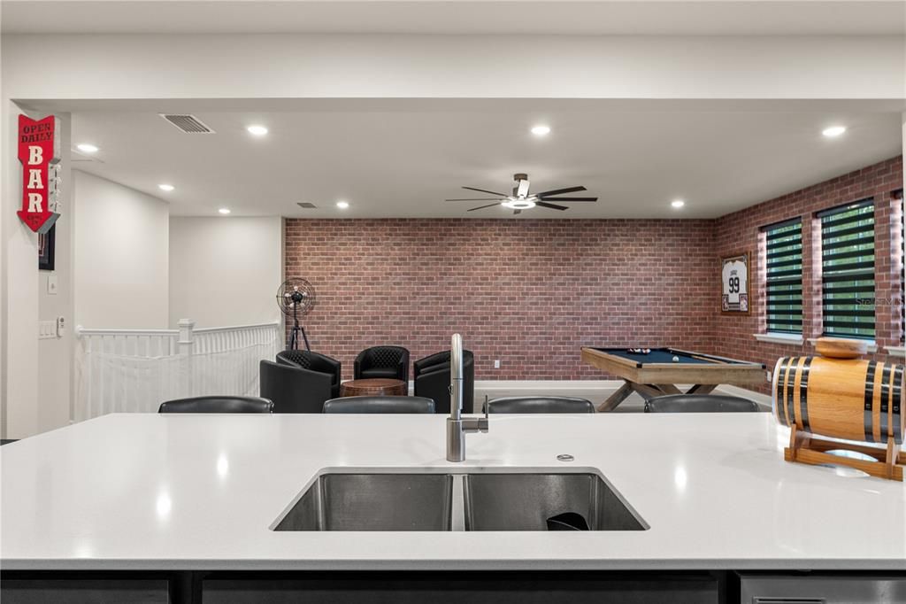 En Venta: $1,125,000 (5 camas, 4 baños, 4693 Pies cuadrados)