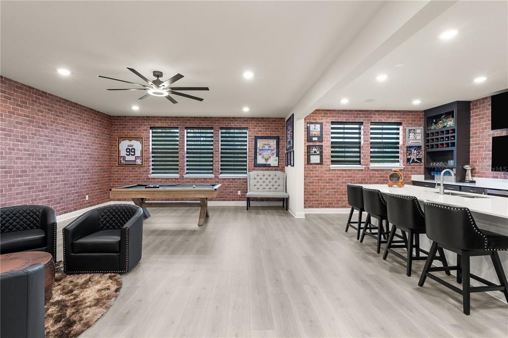 En Venta: $1,125,000 (5 camas, 4 baños, 4693 Pies cuadrados)