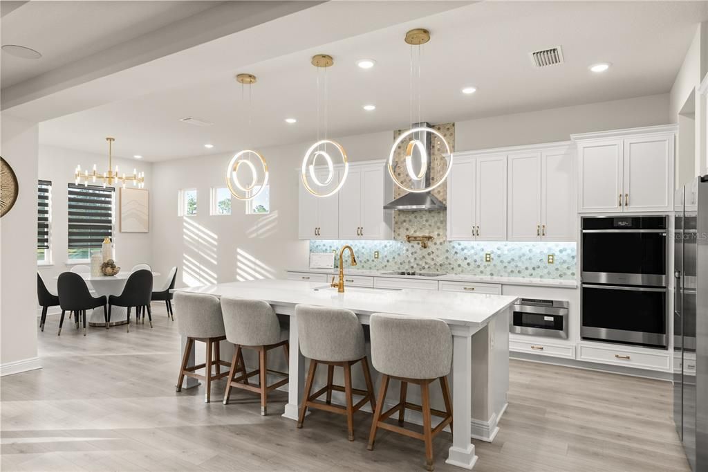 En Venta: $1,125,000 (5 camas, 4 baños, 4693 Pies cuadrados)