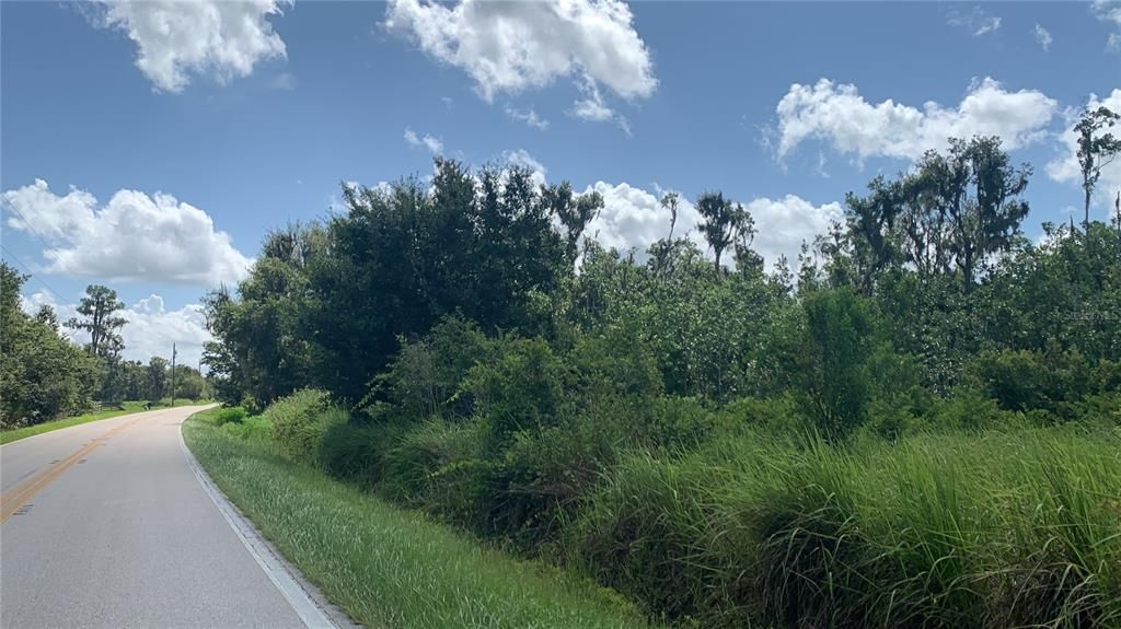 На продажу: $169,000 (6.15 acres)