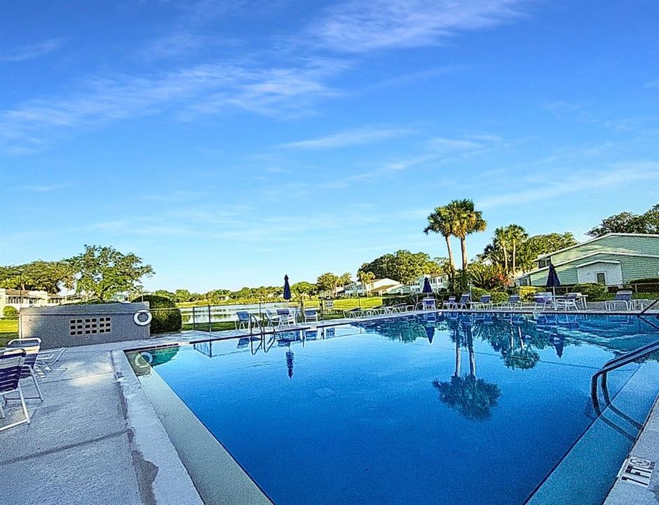 На продажу: $117,000 (2 спален, 2 ванн, 1138 Квадратных фут)