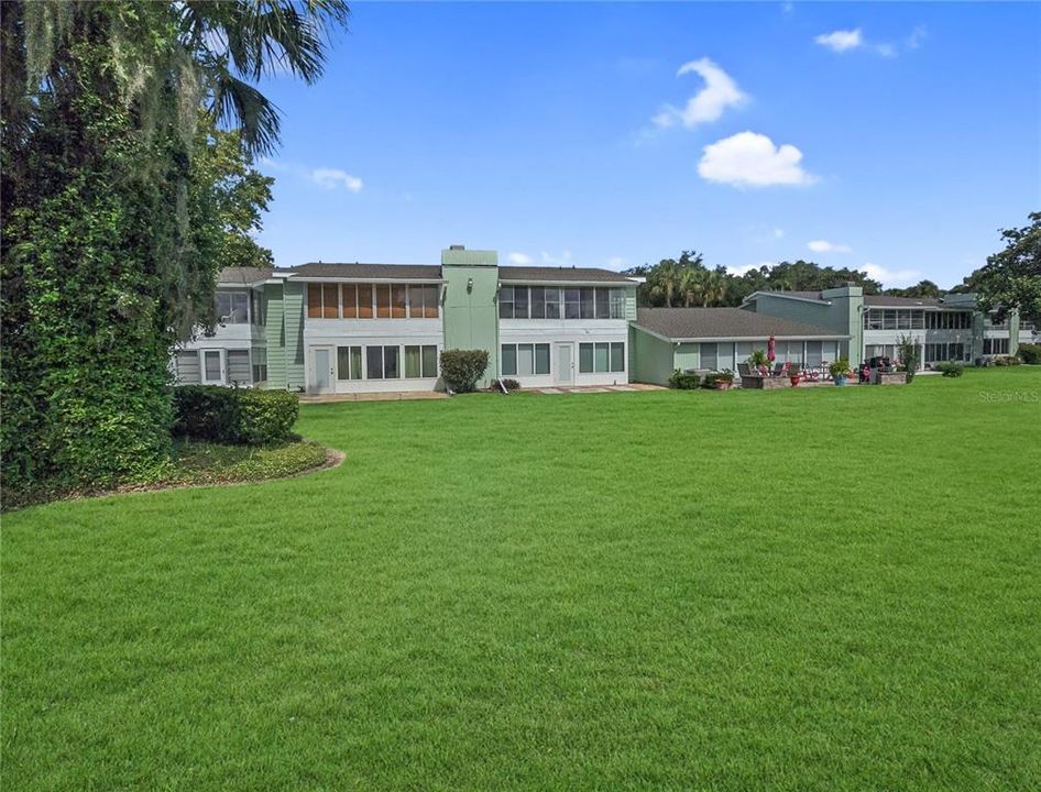 На продажу: $117,000 (2 спален, 2 ванн, 1138 Квадратных фут)