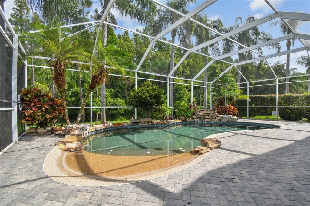 En Venta: $899,900 (4 camas, 3 baños, 3318 Pies cuadrados)