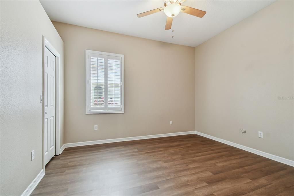 En Venta: $899,900 (4 camas, 3 baños, 3318 Pies cuadrados)