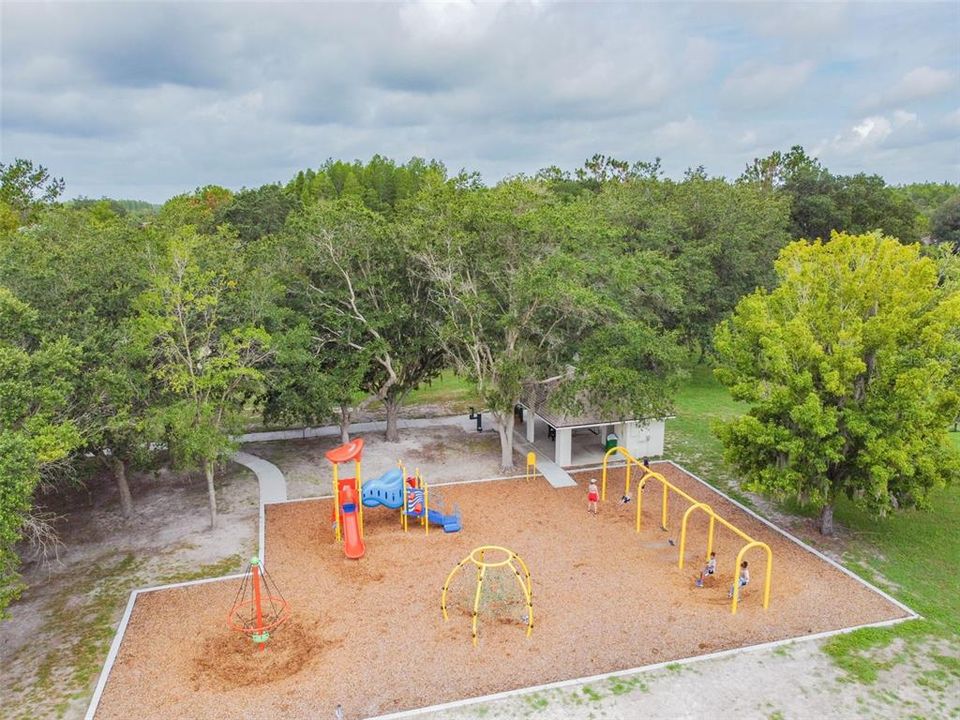 En Venta: $899,900 (4 camas, 3 baños, 3318 Pies cuadrados)