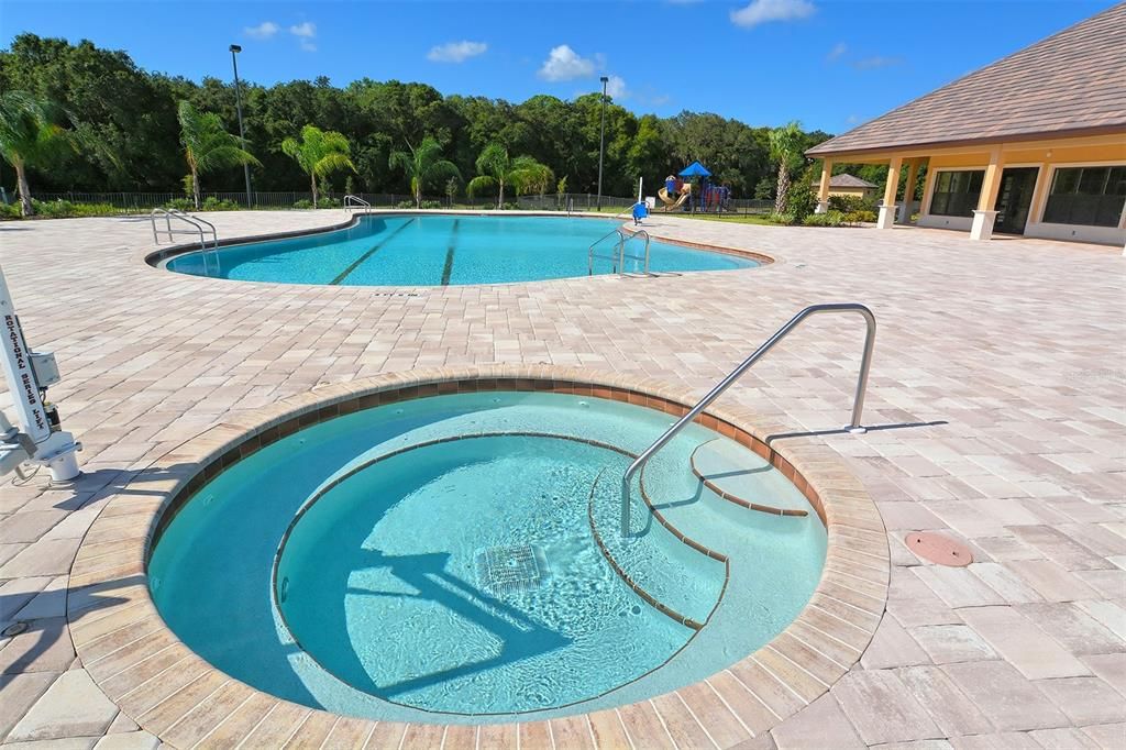 For Sale: $699,900 (4 beds, 3 baths, 2464 Square Feet)