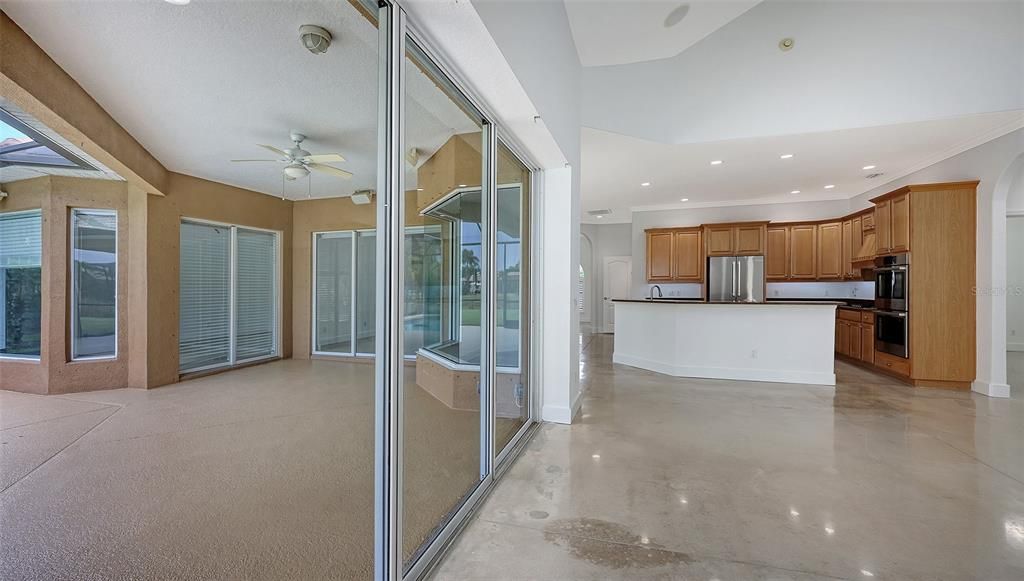 For Sale: $699,900 (4 beds, 3 baths, 2464 Square Feet)