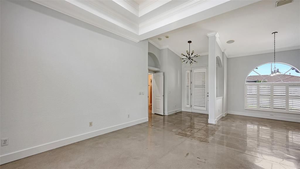 For Sale: $699,900 (4 beds, 3 baths, 2464 Square Feet)