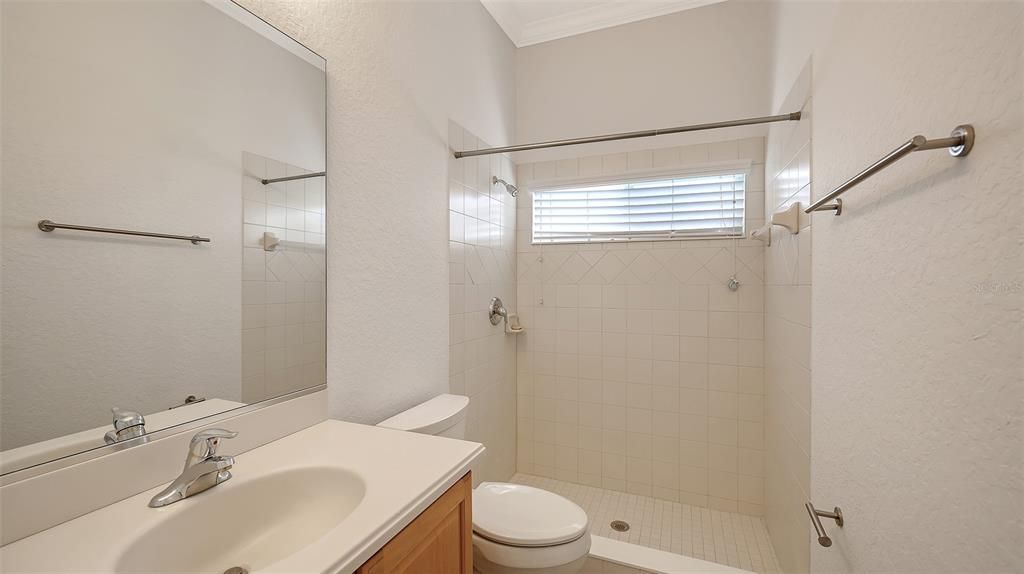 For Sale: $699,900 (4 beds, 3 baths, 2464 Square Feet)