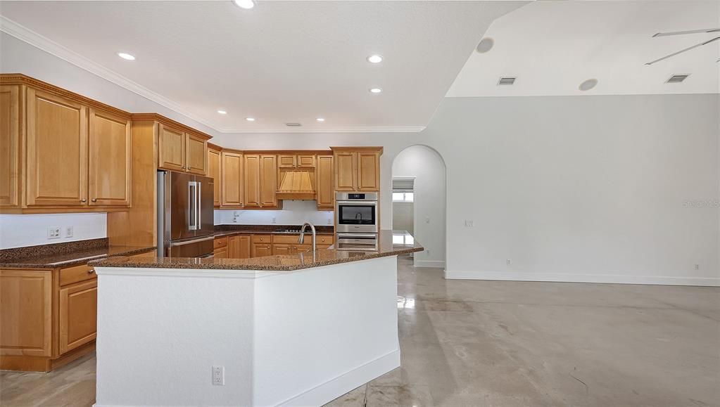 For Sale: $699,900 (4 beds, 3 baths, 2464 Square Feet)