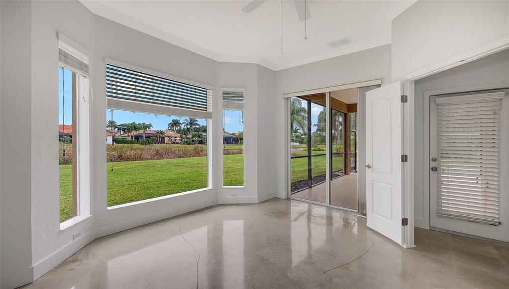 For Sale: $699,900 (4 beds, 3 baths, 2464 Square Feet)