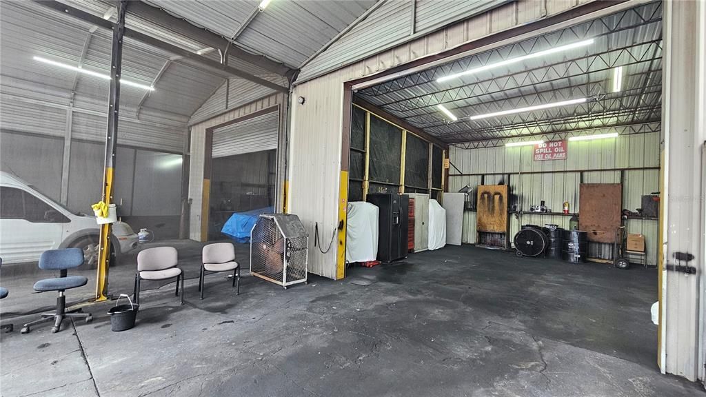 待售: $1,200,000 (0 贝兹, 0 浴室, 816 平方英尺)