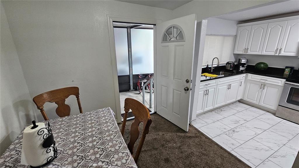 待售: $1,200,000 (0 贝兹, 0 浴室, 816 平方英尺)