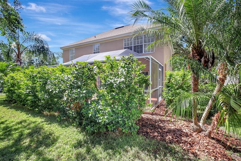 合同活跃: $450,000 (4 贝兹, 2 浴室, 2169 平方英尺)