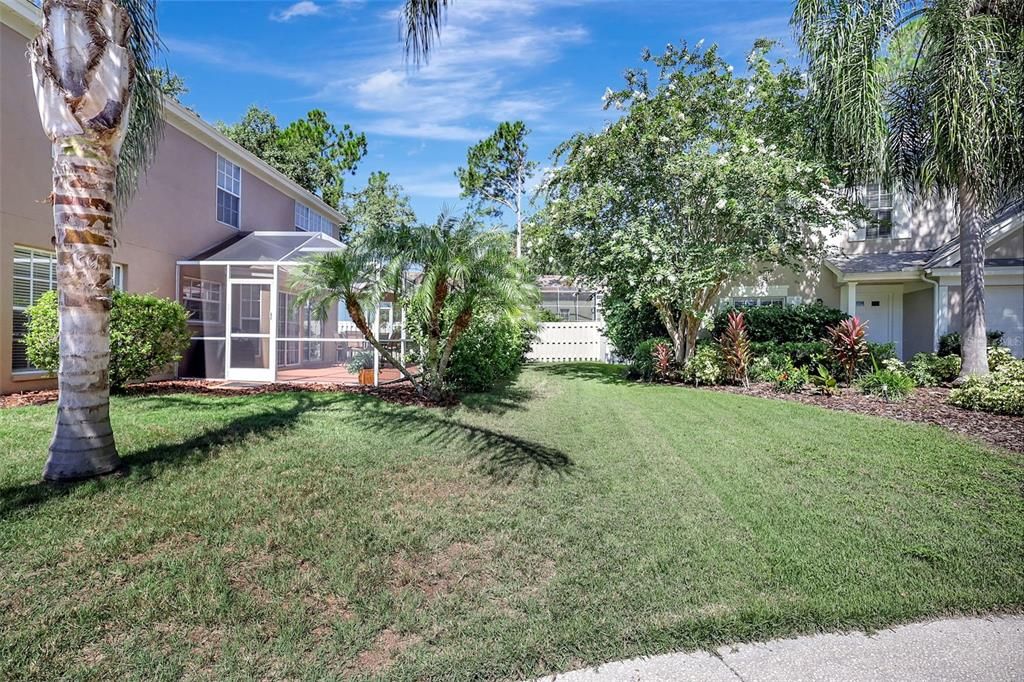 合同活跃: $450,000 (4 贝兹, 2 浴室, 2169 平方英尺)