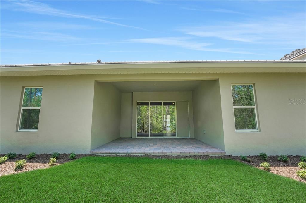 Active With Contract: $1,125,970 (4 beds, 4 baths, 3100 Square Feet)