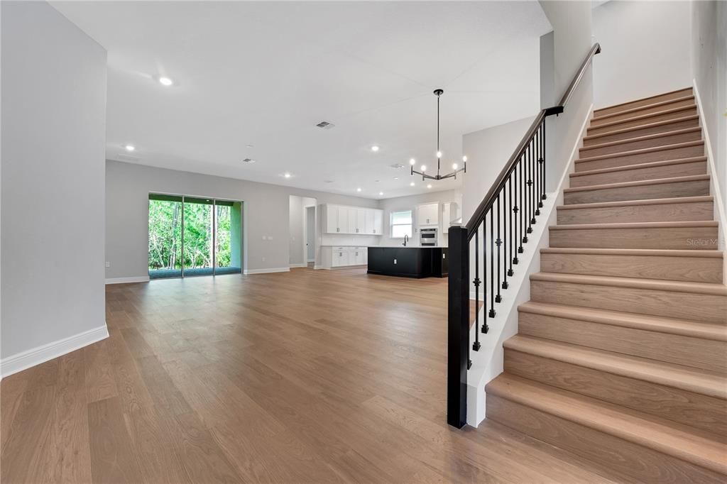 Active With Contract: $1,125,970 (4 beds, 4 baths, 3100 Square Feet)