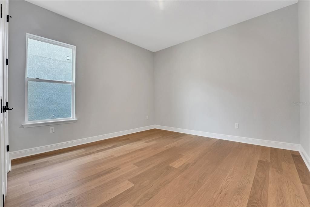 Active With Contract: $1,125,970 (4 beds, 4 baths, 3100 Square Feet)