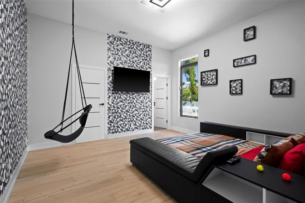 En Renta: $6,300 (3 camas, 3 baños, 2718 Pies cuadrados)